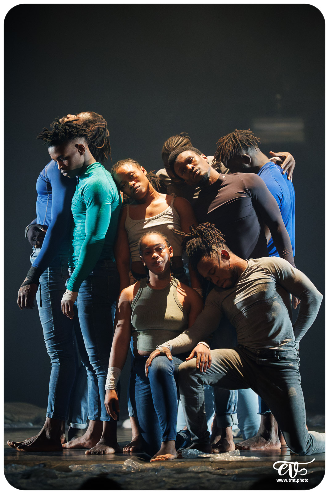 YÉ ! (L'EAU) (CIRCUS BAOBAB)